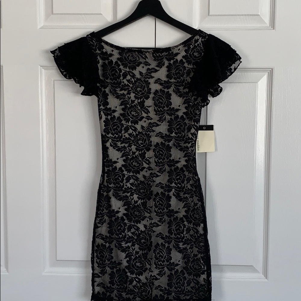 Steve Madden lace dress